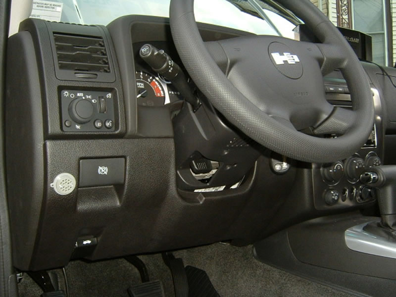 Hummer H3 with Ravelco antitheft device